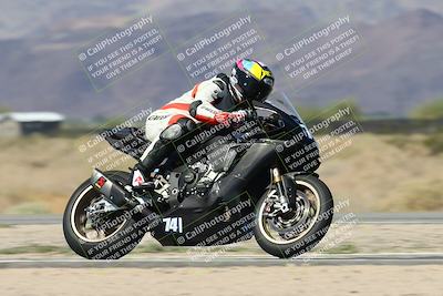 media/Oct-05-2025-CVMA (Sun) [[beeef4f201]]/Race 4-Formula Superbike-Supersport Open/